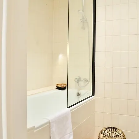 Milpau 3 - Modernes Und Zentrales Premium-apartment Mit Queensize-bett - Netflix, Nespresso Und Smart-tv Apartmán *